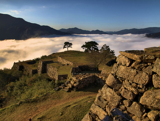 Rovine del Castello di Takeda (città di Asago)